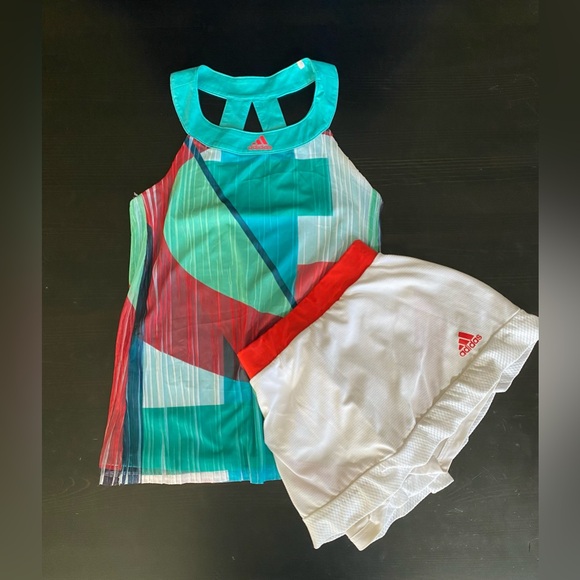adidas Tops - ADIDAS tennis 🎾 SET includes tank size XS and matching skort size small